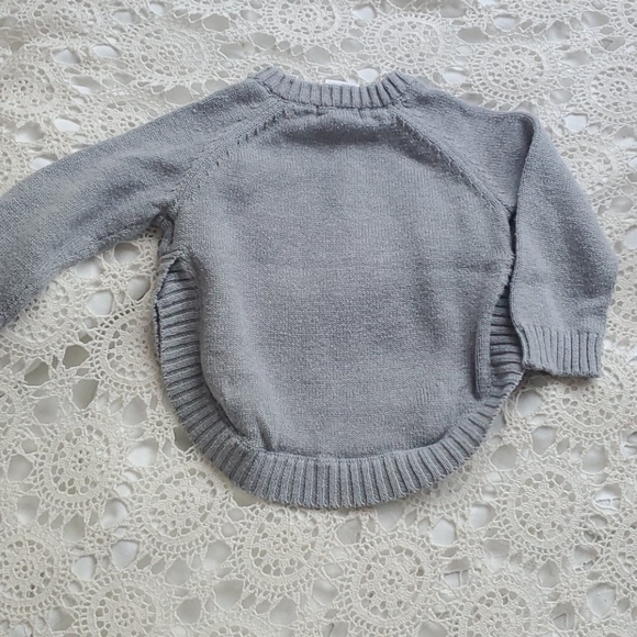 3 for $15🌼Joe fresh - sweater - Picture 4 of 4